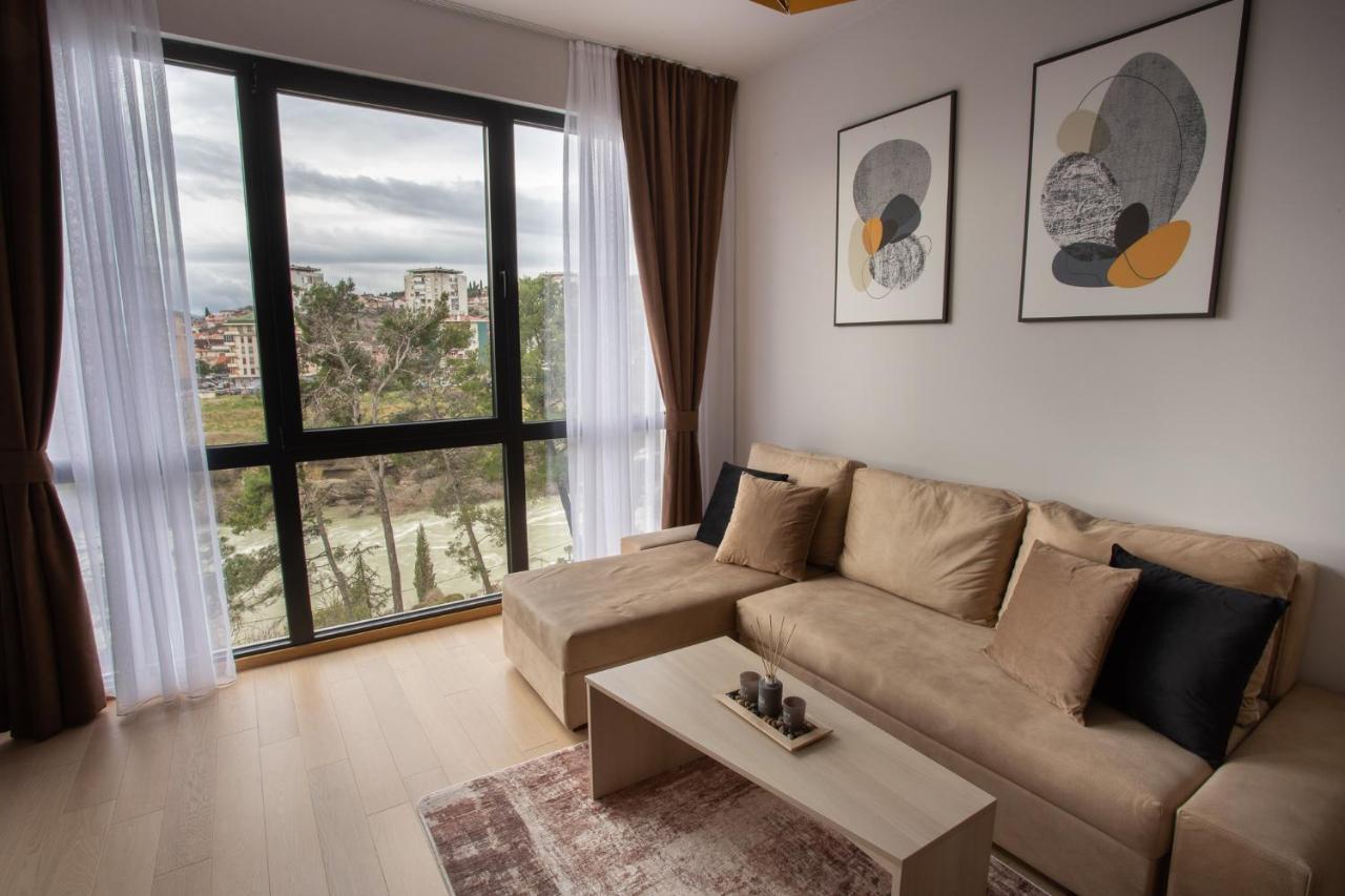 Lina - Pg, Moraca River Apartment Podgorica Luaran gambar